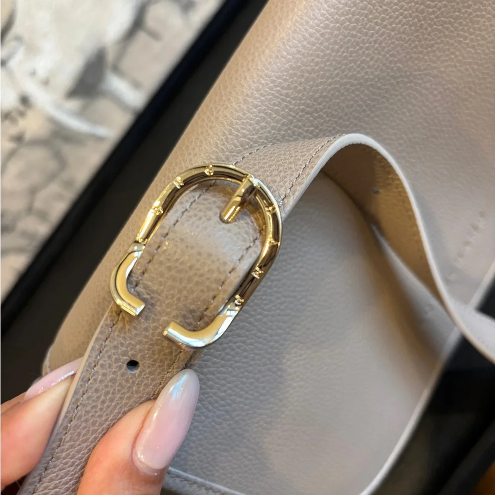 LONGCHAMP Le Foulonné Leather Crossbody - Picture 3 of 7